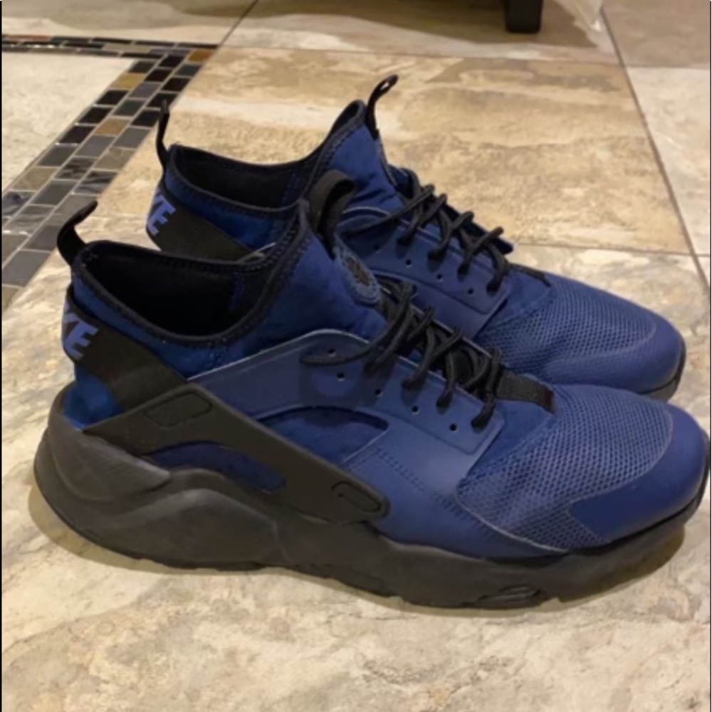 97 vapormax all black